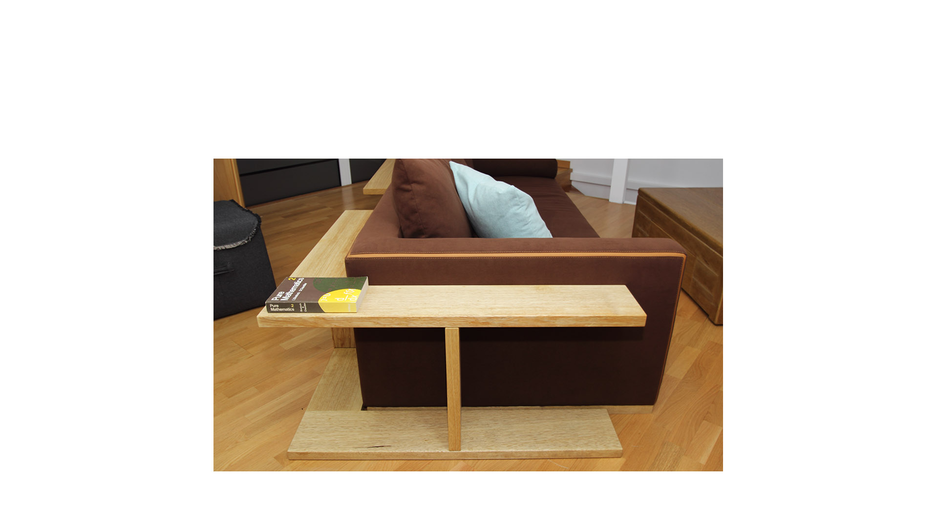 minimal classic sofas