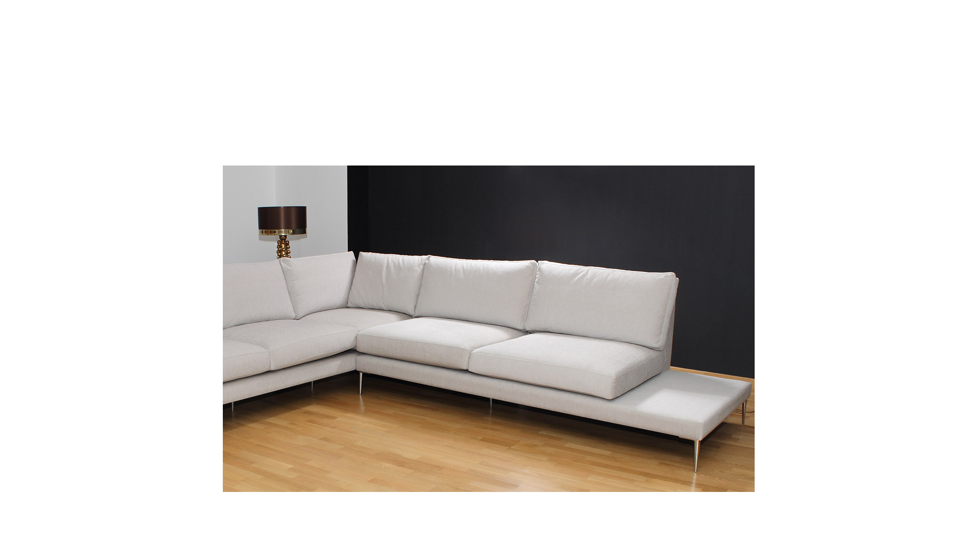 minimal classic sofas