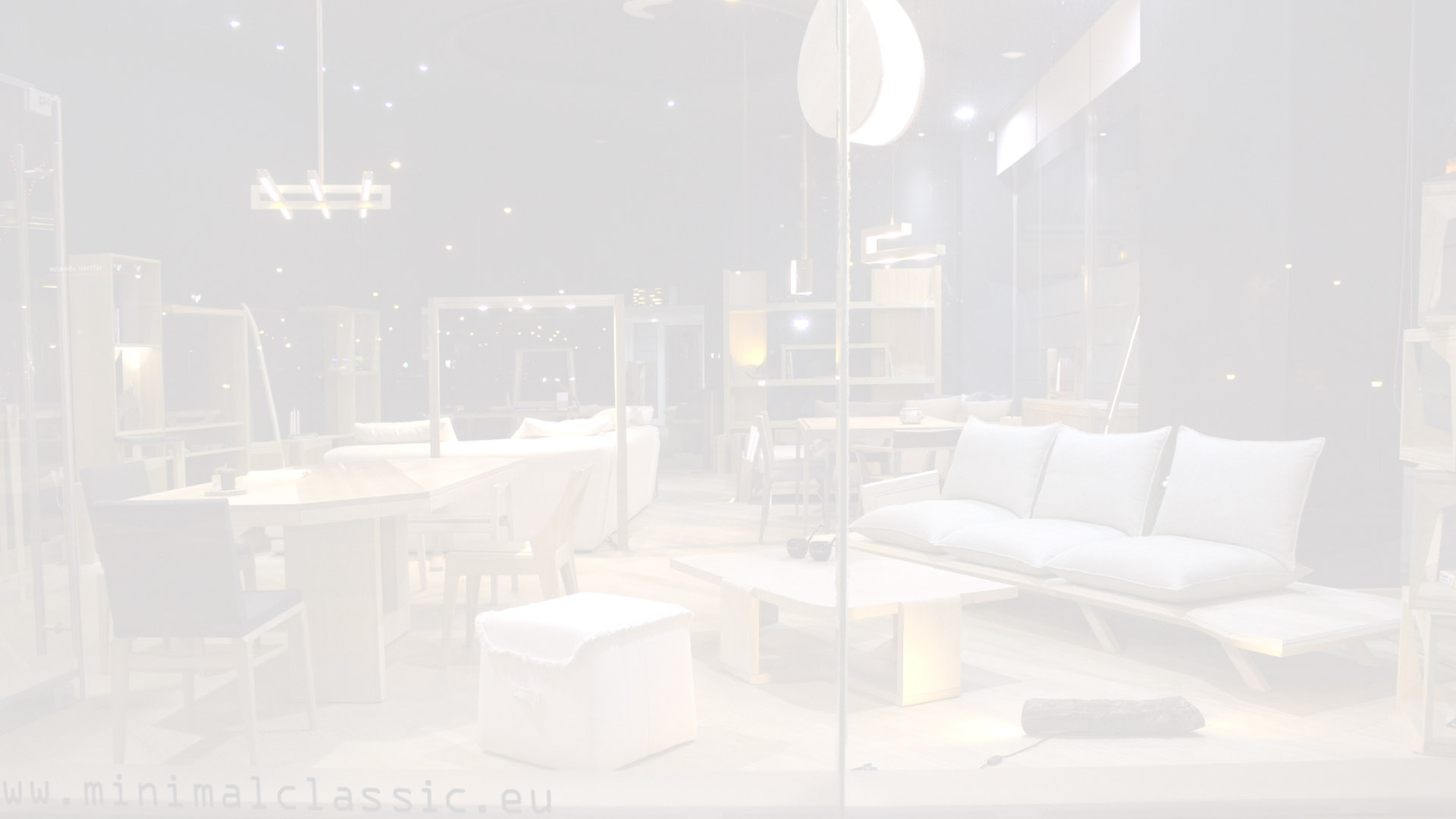 minimal classic showroom